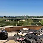 Il Boscareto & 5* Serralunga d'Alba