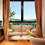 Hotel Il Boscareto & 5*