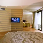 Hotel Il Boscareto & 5*