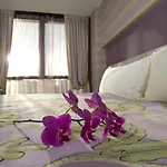 Hotel Il Boscareto & 5*