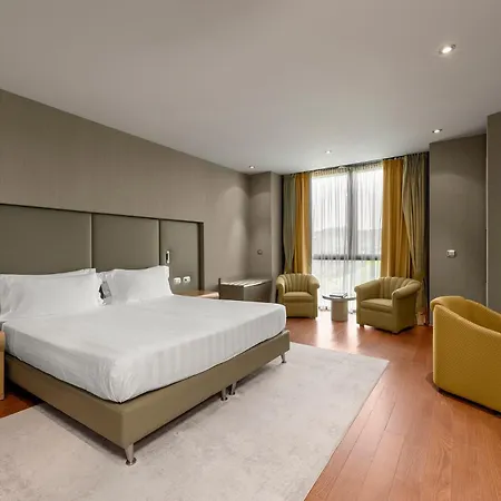 Hotel Il Boscareto & Serralunga d'Alba