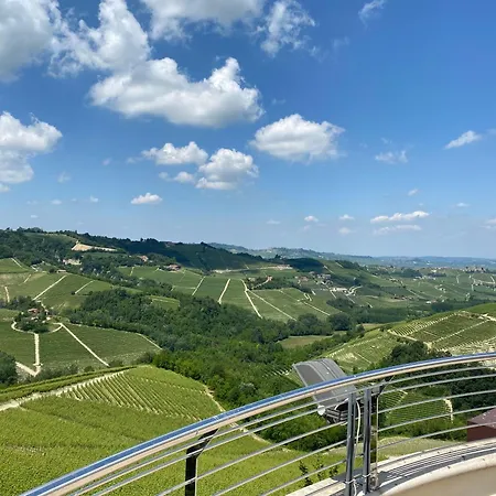 Il Boscareto & 5* Serralunga d'Alba