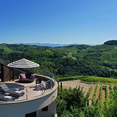 Il Boscareto & 5* Serralunga d'Alba