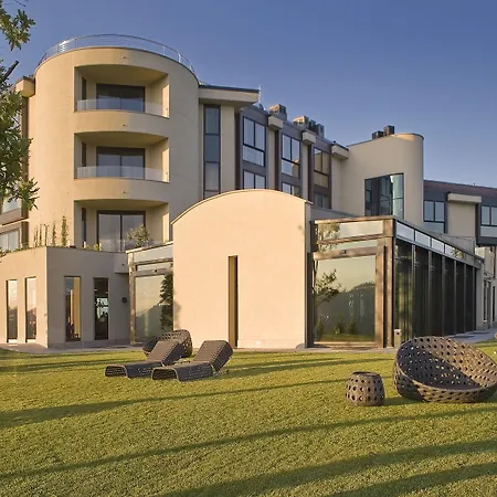 Hotel Il Boscareto & 5*