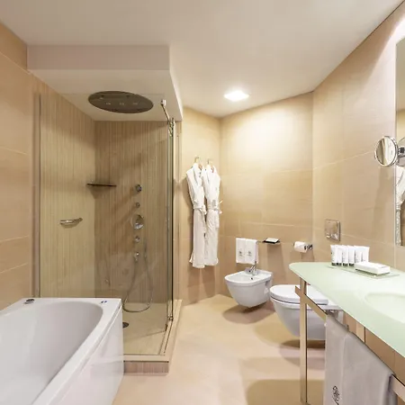 Il Boscareto & Hotel 5*