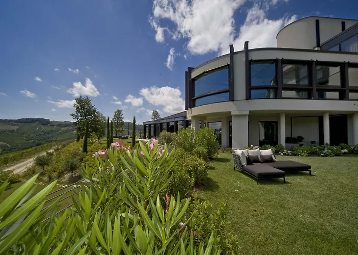 Il Boscareto & Serralunga d'Alba